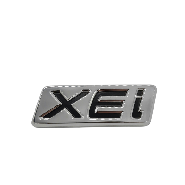 EMBLEMA "XEI" TOYOTA COROLLA VA EN BAUL ORIGINAL - Imagen 2