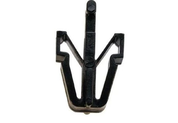 CLIP DE PARRILLA  HILUX 1991-2004 Original - Imagen 1