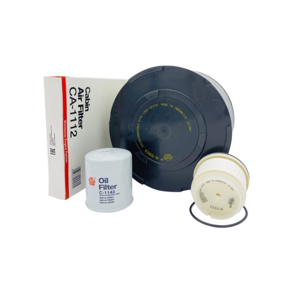 1_637611614024766389 KIT FILTROS HILUX-SW4 2005-2015 AIRE ACEITE COMB. ANTIPOLEN COMUN Sakura - Imagen 1
