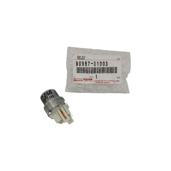 RELAY DE LUCES DE POSICION HILUX 1996-2004 2.8-3.0 3L-5L Original - Imagen 1