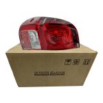 FARO TRASERO HILUX 2016-2023 IZQUIERDO VALEO *SIN LAMPARA* ORIGINAL
