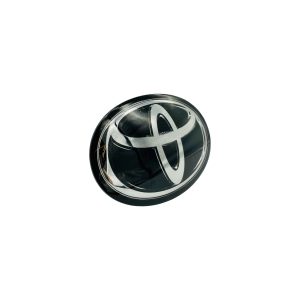 EMBLEMA "LOGO" TOYOTA PORTON COROLLA CROSS / YARIS 2019-2024 4/5 PUERTAS ORIGINAL