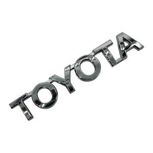 EMBLEMA PORTON "TOYOTA" YARIS 2019-2024