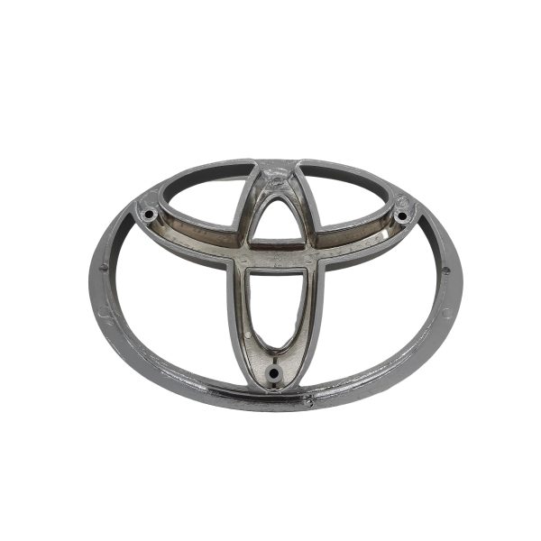 EMBLEMA "LOGO" PARRILLA FRENTE HILUX 4X4 92-01 Y DEL 2002-2004 TODAS ORIGINAL - Imagen 2