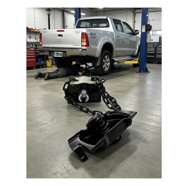 SOPORTE-MALACATE RUEDA DE AUXILIO HILUX-SW4 2005-2015 SPT - Imagen 6