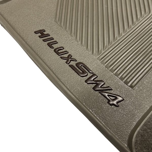 CUBRE ALFOMBRAS GOMA SW4 2008-2011 GRIS ORIGINAL - Imagen 3