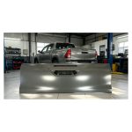 PORTON HILUX 2016-2026 CABINA DOBLE MANIJA EN EL CENTRO SPT - Imagen 7